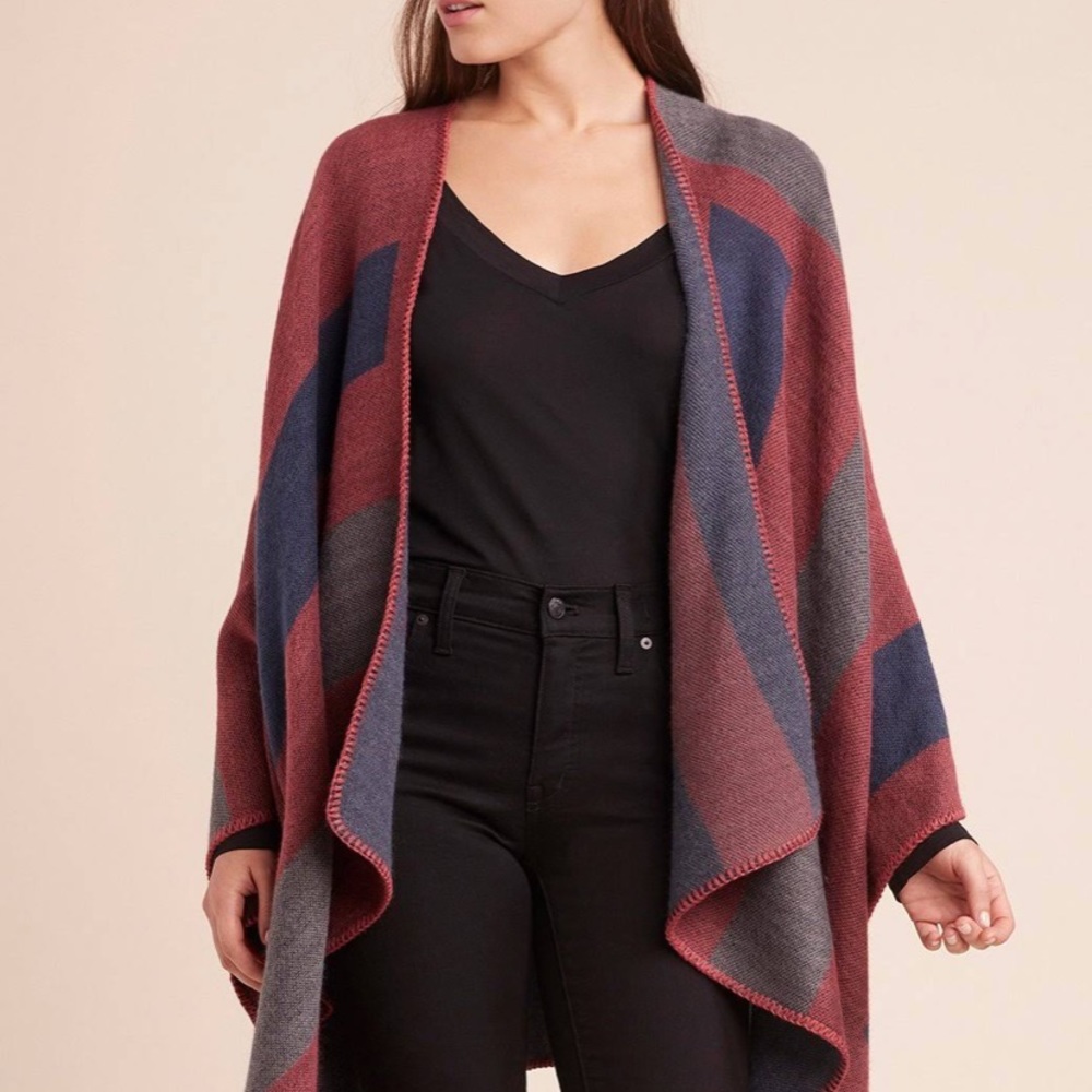 BB Dakota mulberry sweater poncho